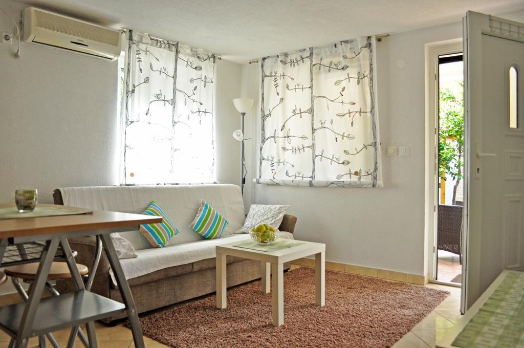 Apartments Val Umag Room photo